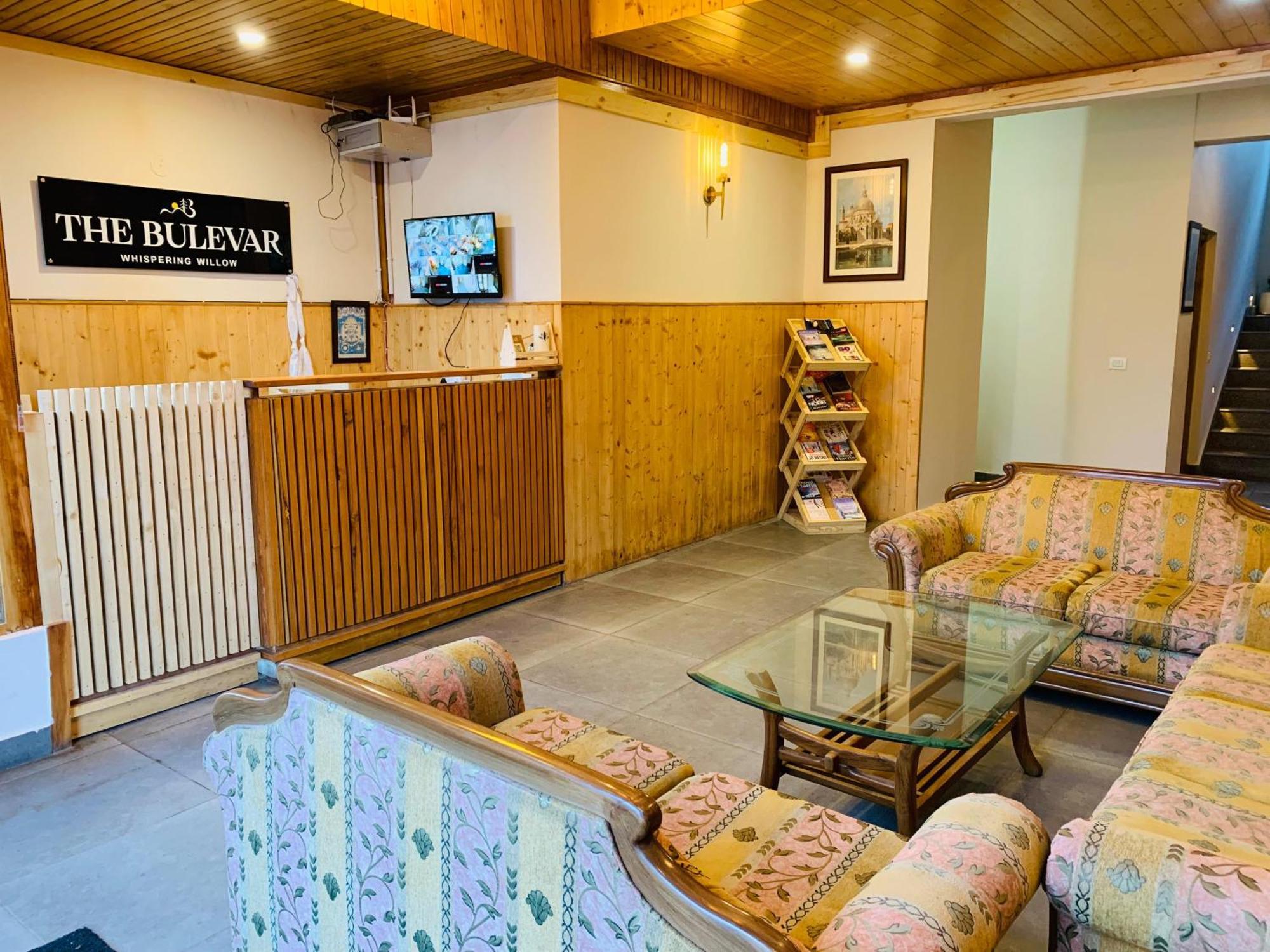 Hotel The Bulevar - Whispering Willows Sissu Exterior foto